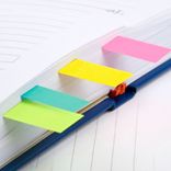 Image d'illustration du mot "intercalaire"