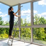 Image d'illustration du mot "marchepied"